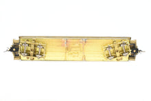 Load image into Gallery viewer, HOn3 Brass PFM - Samhongsa D&amp;RGW - Denver &amp; Rio Grande Western “Standard” Coach
