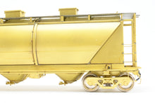 Load image into Gallery viewer, O Brass OMI - Overland Models, Inc. Various Roads North American Pd 3000-3 Covered Hopper
