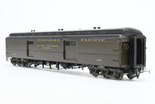Load image into Gallery viewer, HO Brass W&amp;R Enterprises NP - Northern Pacific Truss Rod Baggage Car Nos. 1517 - 1576 Factory Painted Pullman Green No. 1543
