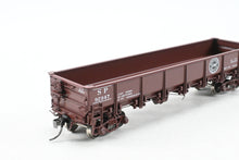 Load image into Gallery viewer, HO Brass CIL - Challenger Imports SP - Southern Pacific Class G50-12 Drop Bottom Gondola 1940's scheme Factory Painted No. 92947
