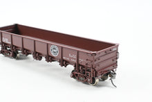 Load image into Gallery viewer, HO Brass CIL - Challenger Imports SP - Southern Pacific Class G50-12 Drop Bottom Gondola 1940's scheme Factory Painted No. 92947
