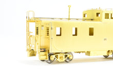 Load image into Gallery viewer, HO Brass OMI - Overland Models, Inc. GN - Great Northern Steel Caboose X256-268 1945 Era
