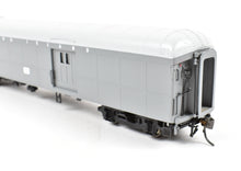 Load image into Gallery viewer, HO Brass Railworks LIRR -  Long Island Railroad BM60 Baggage/RPO FP Gray
