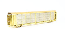 Load image into Gallery viewer, O Brass OMI - Overland Models, Inc. Various Roads Tri-Level Auto Rack w/Closed Sides and Roof
