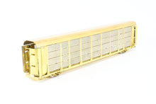 Load image into Gallery viewer, O Brass OMI - Overland Models, Inc. Various Roads Tri-Level Auto Rack w/Closed Sides and Roof
