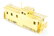 Load image into Gallery viewer, HO Brass OMI - Overland Models, Inc. GN - Great Northern Steel Caboose X274-294 1945 Era
