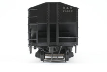 Load image into Gallery viewer, O Brass PSC - Precision Scale Co. N&amp;W - Norfolk &amp; Western 55 Ton Twin Hopper Class HL Custom Painted No. 24819
