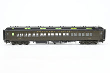 Load image into Gallery viewer, HO Brass W&amp;R Enterprises NP - Northern Pacific Truss Rod Dormitory Smoker Factory Painted Pullman Green No. 1173
