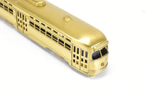 Load image into Gallery viewer, HO Brass WP Car Corp. Various Roads 1946 PCC Type-B Trolley With Blinker Doors
