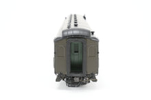 Load image into Gallery viewer, HO Brass W&amp;R Enterprises NP - Northern Pacific Truss Rod Dormitory Smoker Factory Painted Pullman Green No. 1173
