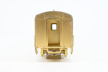 Load image into Gallery viewer, HO Brass Oriental Limited GN - Great Northern Streamlined "Empire Builder" Mountain Series Less Skirts
