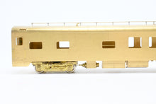 Load image into Gallery viewer, HO Brass Oriental Limited GN - Great Northern Streamlined "Empire Builder" Mountain Series Less Skirts
