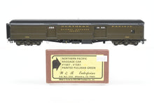 Load image into Gallery viewer, HO Brass W&amp;R Enterprises NP - Northern Pacific Baggage Auto Car 1587 - 1591 Factory Painted Pullman Green No. 1588
