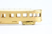 Load image into Gallery viewer, HO Brass Oriental Limited GN - Great Northern Streamlined "Empire Builder" Mountain Series Less Skirts
