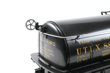 Load image into Gallery viewer, Gauge 1 - 1:24th Scale Brass PSC - Precision Scale Co. Various Roads UTLX - Union Tank Lines Narrow Frame Tank Car Factory Painted No. 88162

