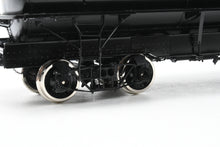 Load image into Gallery viewer, Gauge 1 - 1:24th Scale Brass PSC - Precision Scale Co. Various Roads UTLX - Union Tank Lines Narrow Frame Tank Car Factory Painted No. 88162
