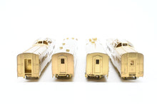 Load image into Gallery viewer, HO Brass Oriental Limited NP - Northern Pacific 1957 North Coast Limited 9-Car Set
