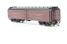 Load image into Gallery viewer, O Brass PSC - Precision Scale Co. PRR - Pennsylvania Railroad R-50B Express Reefer Late Version Factory Painted No. 2727
