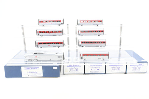 HO Brass Railworks CRI&P – Rock Island General Motors Aerotrain 4-Car Set with 4 Extra Coaches Factory Painted
