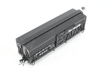 Load image into Gallery viewer, HOn3 Blackstone Models D&amp;RGW - Denver &amp; Rio Grande Western 30' Stock Car No. 5536
