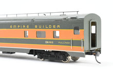Load image into Gallery viewer, HO Brass Oriental Limited GN - Great Northern Streamlined "Empire Builder" Mountain Series Observation Skirted Custom Painted
