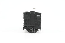 Load image into Gallery viewer, HOn3 Blackstone Models D&amp;RGW - Denver &amp; Rio Grande Western 30' Stock Car No. 5536
