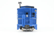 Load image into Gallery viewer, O Brass OMI - Overland Models, Inc. CR - Conrail N8A Steel Caboose Bay Window and Cupola Pro-Painted No. 23644 RARE!
