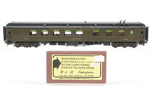 Load image into Gallery viewer, HO Brass W&amp;R Enterprises NP - Northern Pacific Cafe Coach No Air Conditioning Factory Painted Pullman Green No. 1662
