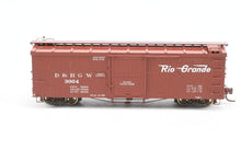 Load image into Gallery viewer, HOn3 Rail Line D&amp;RGW - Denver &amp; Rio Grande Western 30' Box Car Custom Built &amp; Painted Flying Rio Grande No. 3004 NO BRAKE WHEEL
