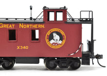 Load image into Gallery viewer, HO Brass CON Oriental Limited GN - Great Northern Caboose X330-749 C/P #X340
