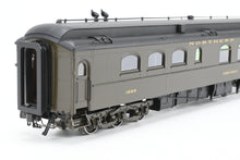 Load image into Gallery viewer, HO Brass W&amp;R Enterprises NP - Northern Pacific Cafe Coach No Air Conditioning Factory Painted Pullman Green No. 1662
