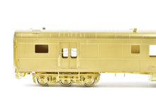 Load image into Gallery viewer, HO Brass TCY - The Coach Yard SP - Southern Pacific SP 3401 &quot;Golden State&quot; Baggage-Dorm Class 79-Dorm
