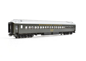 HO Brass TCY - The Coach Yard SP - Southern Pacific Harriman Chair Car Class 72-CC-1,3/4 Pro Paint 2077 with Silver Roof and Interior Added