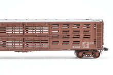 Load image into Gallery viewer, HO Brass OMI - Overland Models, Inc. B&amp;O - Baltimore &amp; Ohio Livestock Car Custom Painted No. 11401
