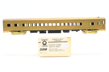 Load image into Gallery viewer, HO Brass Oriental Limited NP - Northern Pacific North Coast Limited 56-Seat Coach #500 w/o Skirts

