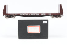 Load image into Gallery viewer, O Brass Southwind Models C of G - Central Of Georgia 50’ Pulpwood Car Factory Painted No. 10781
