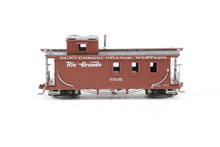 Load image into Gallery viewer, HOn3 MRGS - Model Railroad General Store D&amp;RGW - Denver &amp; Rio Grande Western Long Caboose Custom Built &amp; Painted Flying Rio Grande No. 0505
