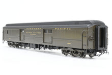 Load image into Gallery viewer, HO Brass W&amp;R Enterprises NP - Northern Pacific Truss Rod Baggage Car Factory Painted Pullman Green No. 1595
