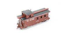 Load image into Gallery viewer, HOn3 MRGS - Model Railroad General Store D&amp;RGW - Denver &amp; Rio Grande Western Long Caboose Custom Built &amp; Painted Flying Rio Grande No. 0505
