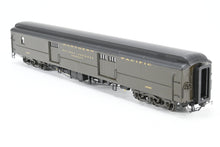 Load image into Gallery viewer, HO Brass W&amp;R Enterprises NP - Northern Pacific Truss Rod Baggage Car Factory Painted Pullman Green No. 1595

