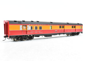 HO Brass TCY - The Coach Yard SP - Southern Pacific #5012 LW Baggage RPO Class 83-BP-30-1 FP Shasta Daylight Scheme