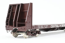 Load image into Gallery viewer, O Brass Southwind Models C of G - Central Of Georgia 50’ Pulpwood Car Factory Painted No. 10781
