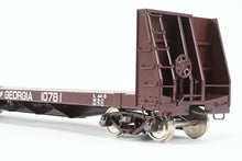 Load image into Gallery viewer, O Brass Southwind Models C of G - Central Of Georgia 50’ Pulpwood Car Factory Painted No. 10781
