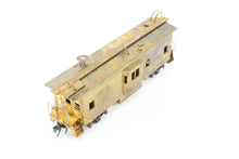 Load image into Gallery viewer, HO Brass Trains Inc. SP - Southern Pacific Bay Window Caboose
