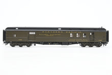 Load image into Gallery viewer, HO Brass W&amp;R Enterprises NP - Northern Pacific Mail &amp; Express Car Nos. 1443 - 1452 Factory Painted Pullman Green No. 1446
