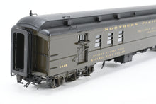 Load image into Gallery viewer, HO Brass W&amp;R Enterprises NP - Northern Pacific Mail &amp; Express Car Nos. 1443 - 1452 Factory Painted Pullman Green No. 1446
