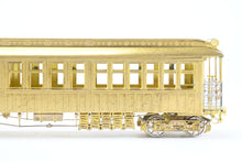 Load image into Gallery viewer, HO Brass MTS Imports Manhattan Elevated Railway and C&amp;SSRT - Chicago &amp; South Side Rapid Transit Elevated 2 Car Set
