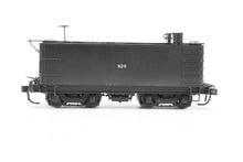 Load image into Gallery viewer, HO Brass W&amp;R Enterprises NP - Northern Pacific Auxiliary Tender with High Water Hatch Custom Painted No. 920
