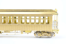 Load image into Gallery viewer, HO Brass MTS Imports Manhattan Elevated Railway and C&amp;SSRT - Chicago &amp; South Side Rapid Transit Elevated 2 Car Set
