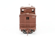 Load image into Gallery viewer, HO Brass Trains Inc. ATSF - Santa Fe Wood "Blind End" Caboose Custom Painted No. 1015
